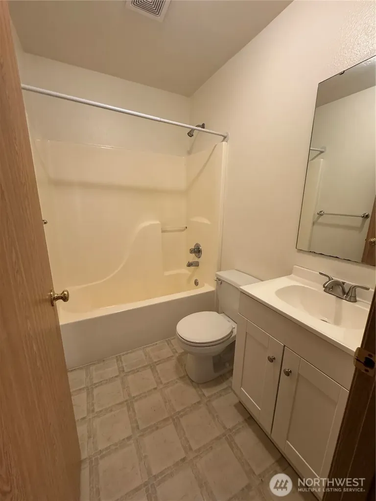4825 43rd Lane SE Lacey WA 98503