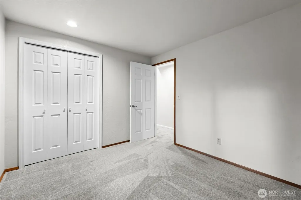 23601 71st Drive SE Woodinville WA 98072