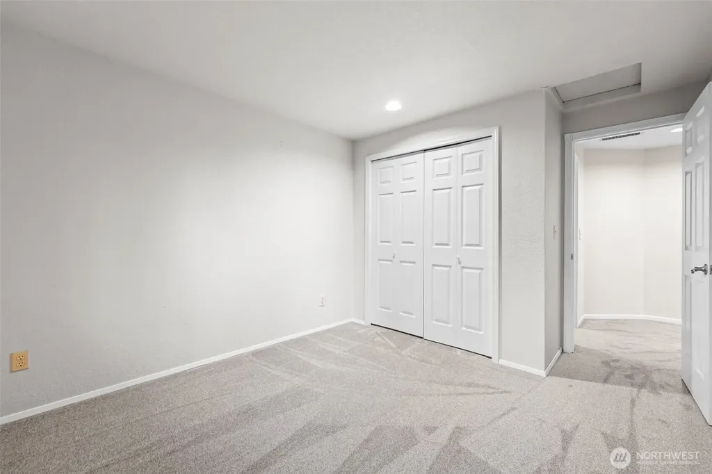23601 71st Drive SE Woodinville WA 98072
