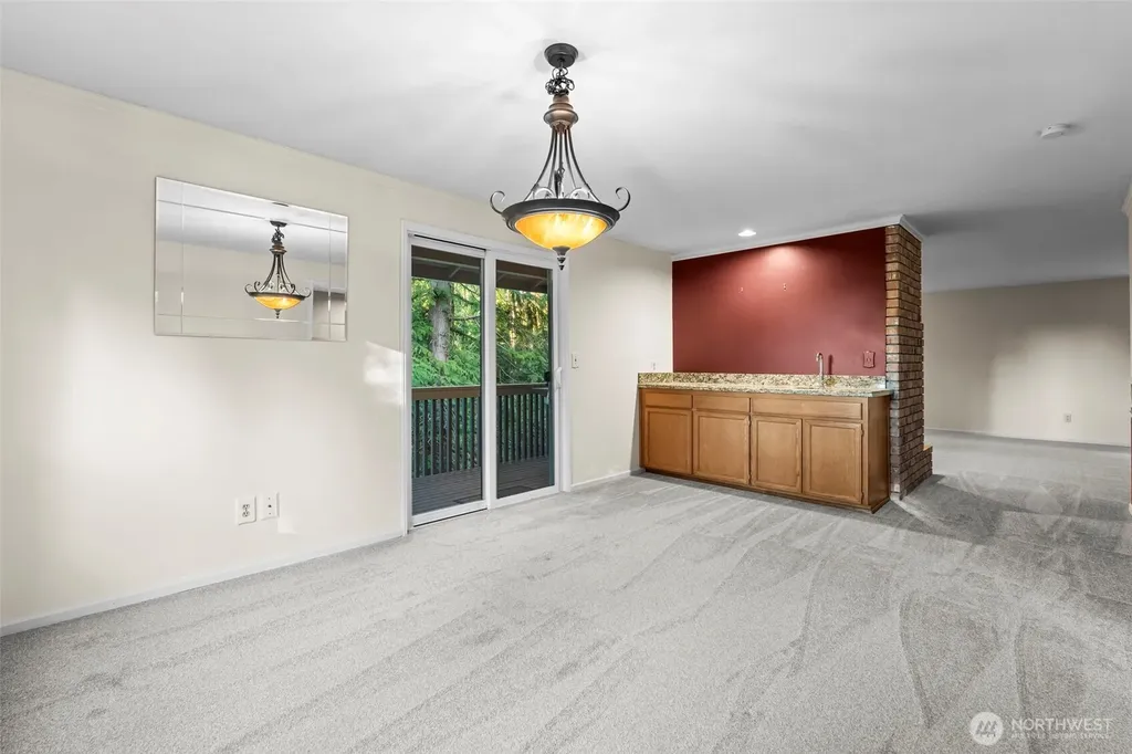 23601 71st Drive SE Woodinville WA 98072