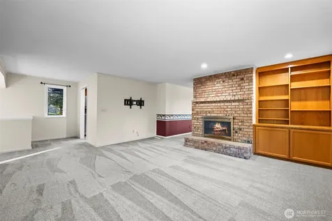 23601 71st Drive SE Woodinville WA 98072