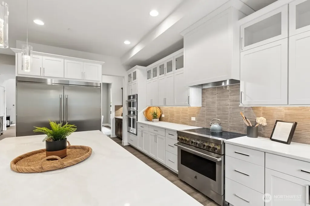 24922 SE 17th Street Sammamish WA 98075