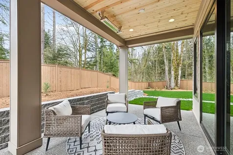 24922 SE 17th Street Sammamish WA 98075