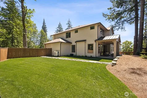 24922 SE 17th Street Sammamish WA 98075