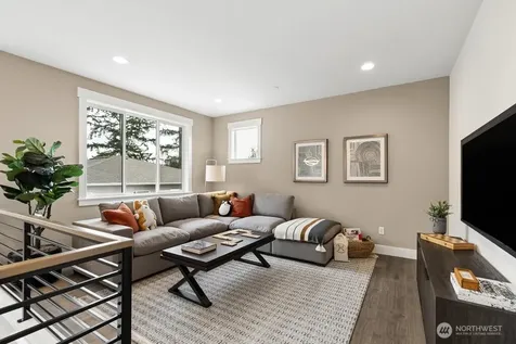24922 SE 17th Street Sammamish WA 98075