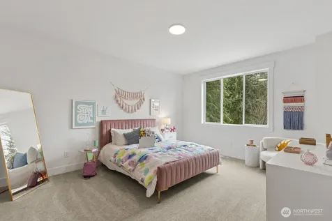 24922 SE 17th Street Sammamish WA 98075