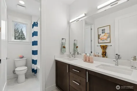 24922 SE 17th Street Sammamish WA 98075
