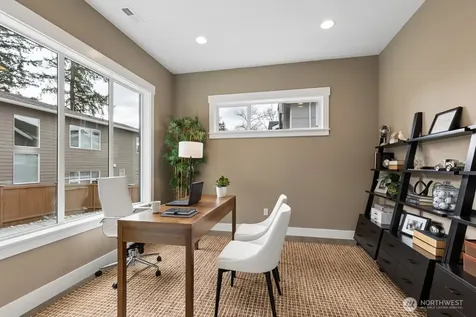 24922 SE 17th Street Sammamish WA 98075