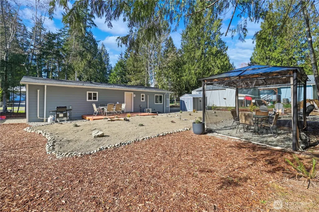 350 E Lakeshore Drive E Shelton WA 98584
