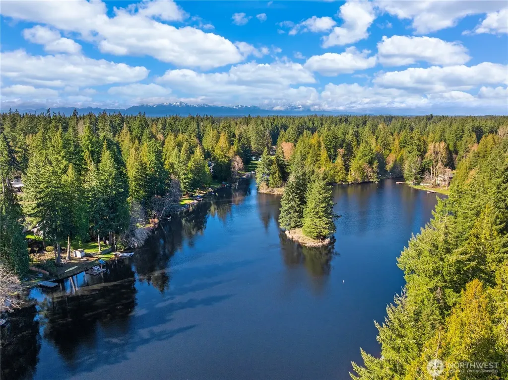 350 E Lakeshore Drive E Shelton WA 98584