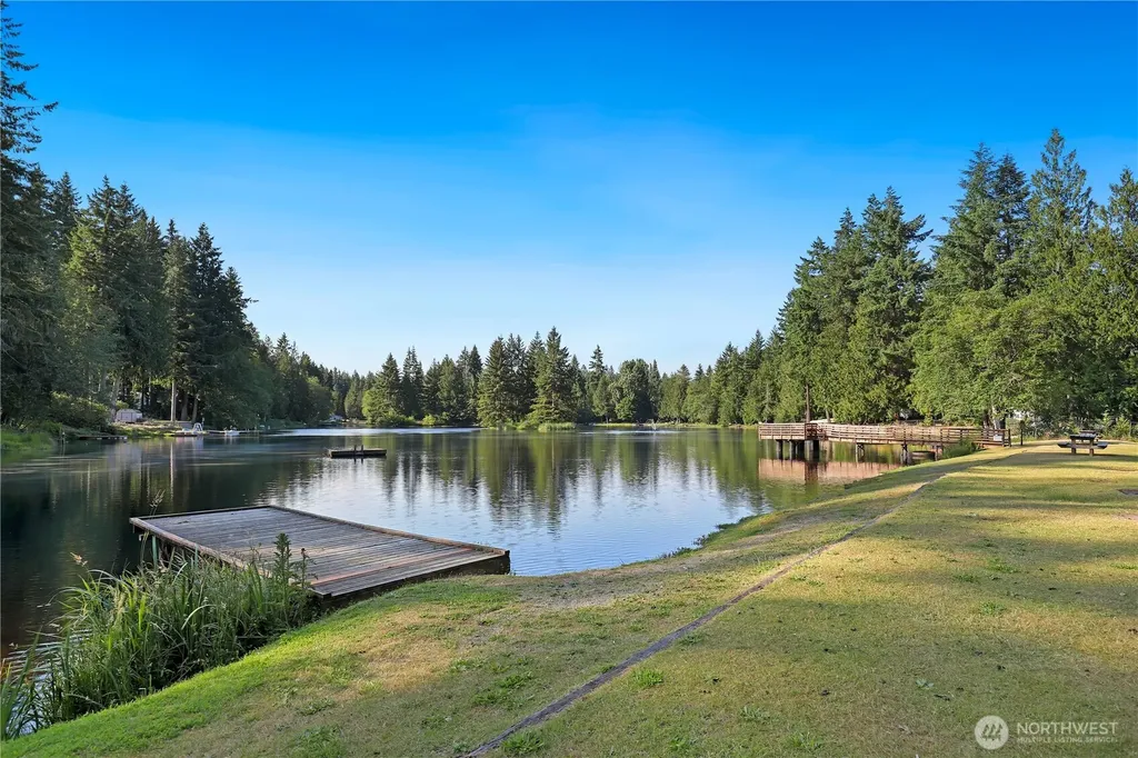 350 E Lakeshore Drive E Shelton WA 98584