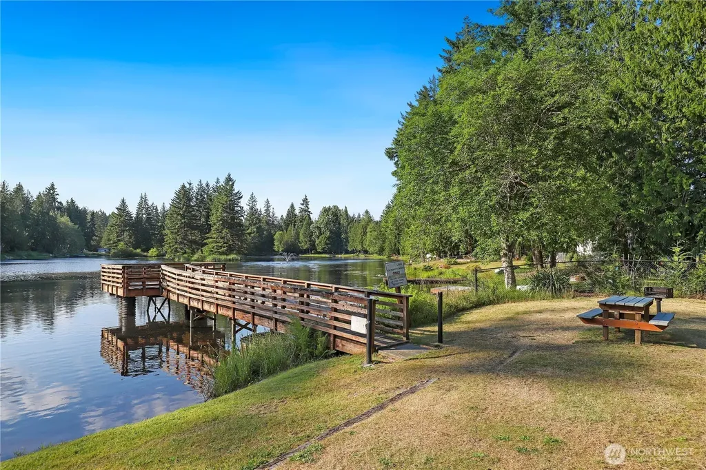 350 E Lakeshore Drive E Shelton WA 98584