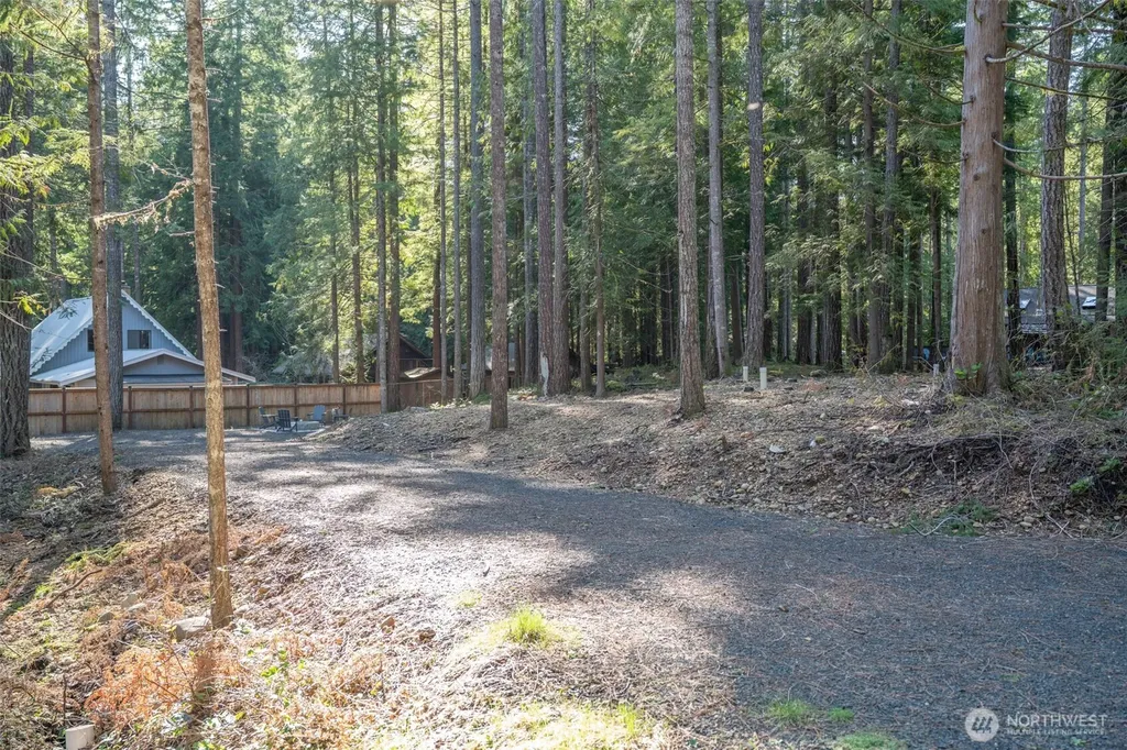 91 N Duckabush Drive W Hoodsport WA 98548