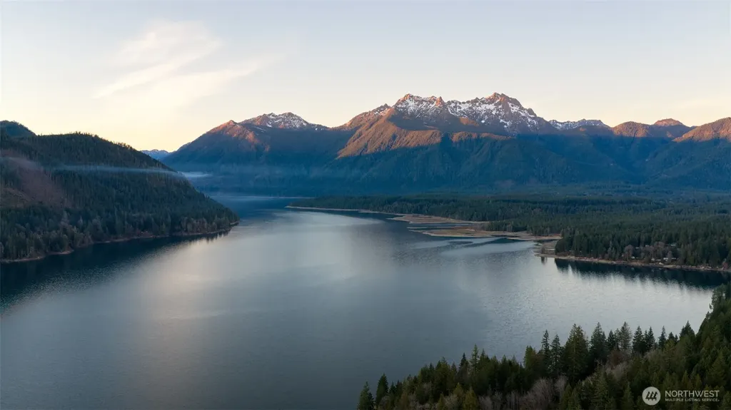 91 N Duckabush Drive W Hoodsport WA 98548