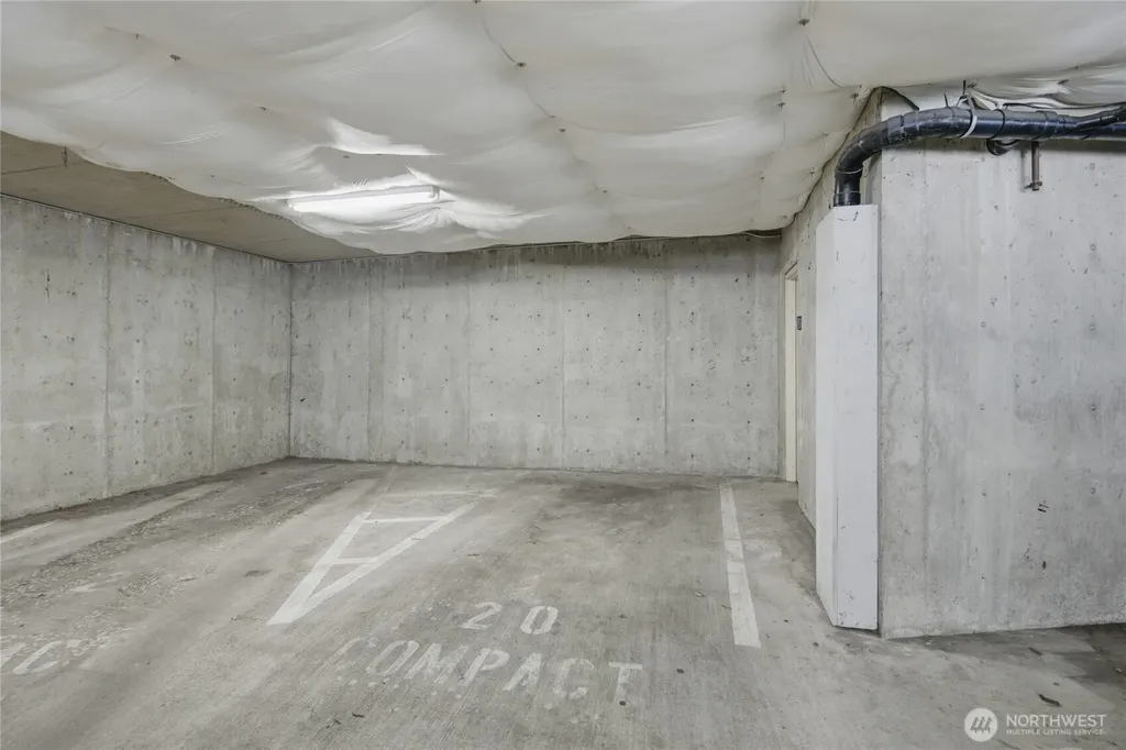 559 Mcgraw Street Seattle WA 98109