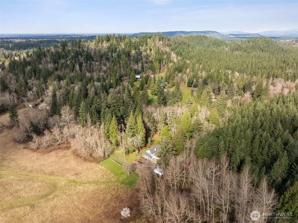 31530 SE 384th Street Enumclaw WA 98022