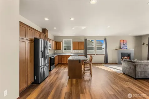 436 Hammond Lane Rock Island WA 98850