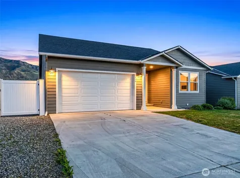 436 Hammond Lane Rock Island WA 98850