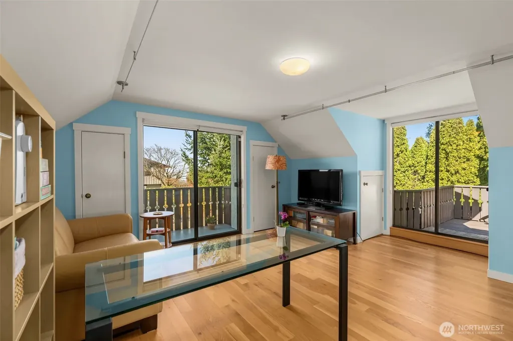 4478 142nd Avenue SE Bellevue WA 98006