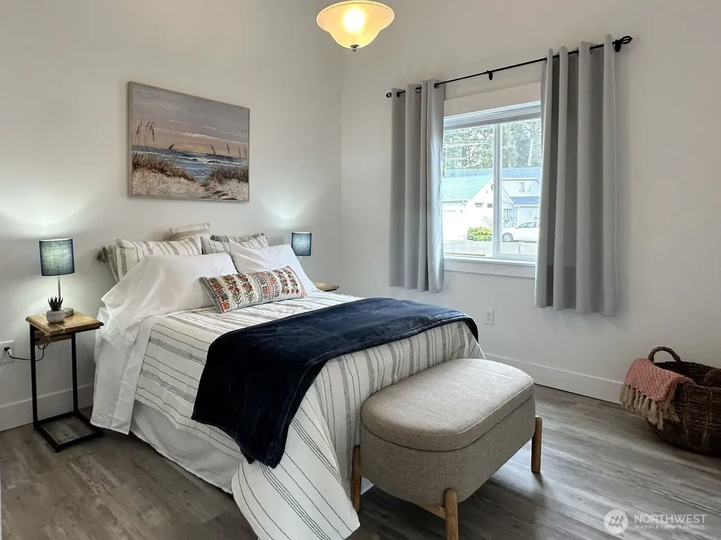 638 Rainbow Ct NE Ocean Shores WA 98569