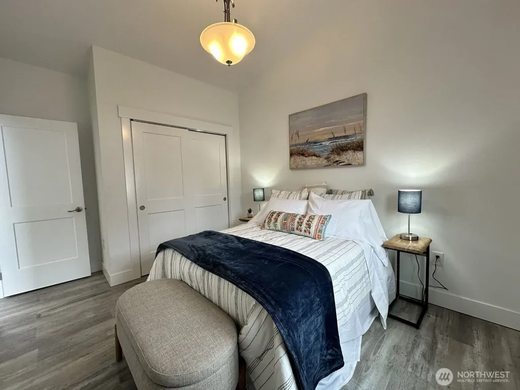 638 Rainbow Ct NE Ocean Shores WA 98569