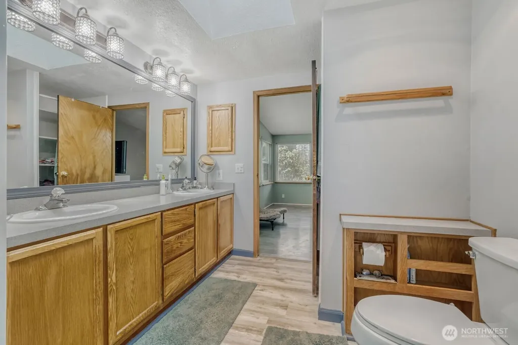 35605 State Route 2 Sultan WA 98294