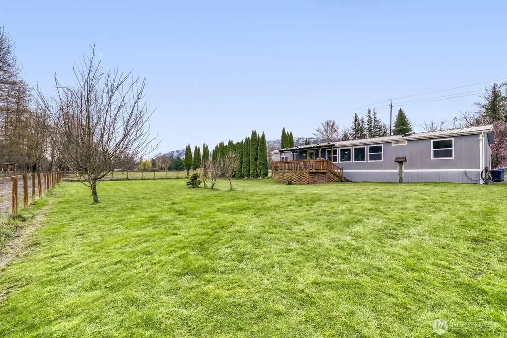 35605 State Route 2 Sultan WA 98294