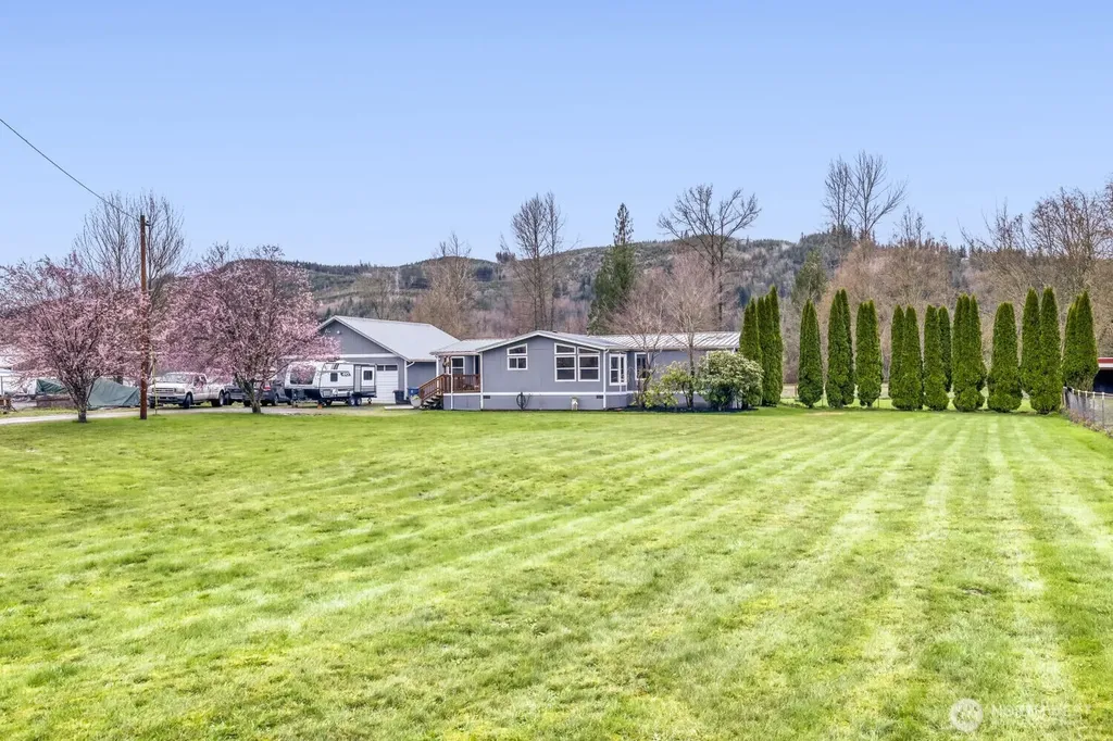 35605 State Route 2 Sultan WA 98294