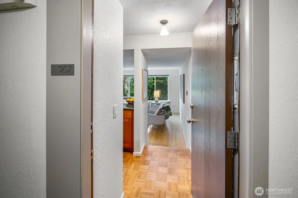 3609 14th Avenue W Seattle WA 98119
