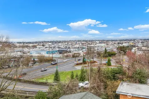 3609 14th Avenue W Seattle WA 98119