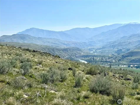 2 Riverbend Overlook Methow WA 98834