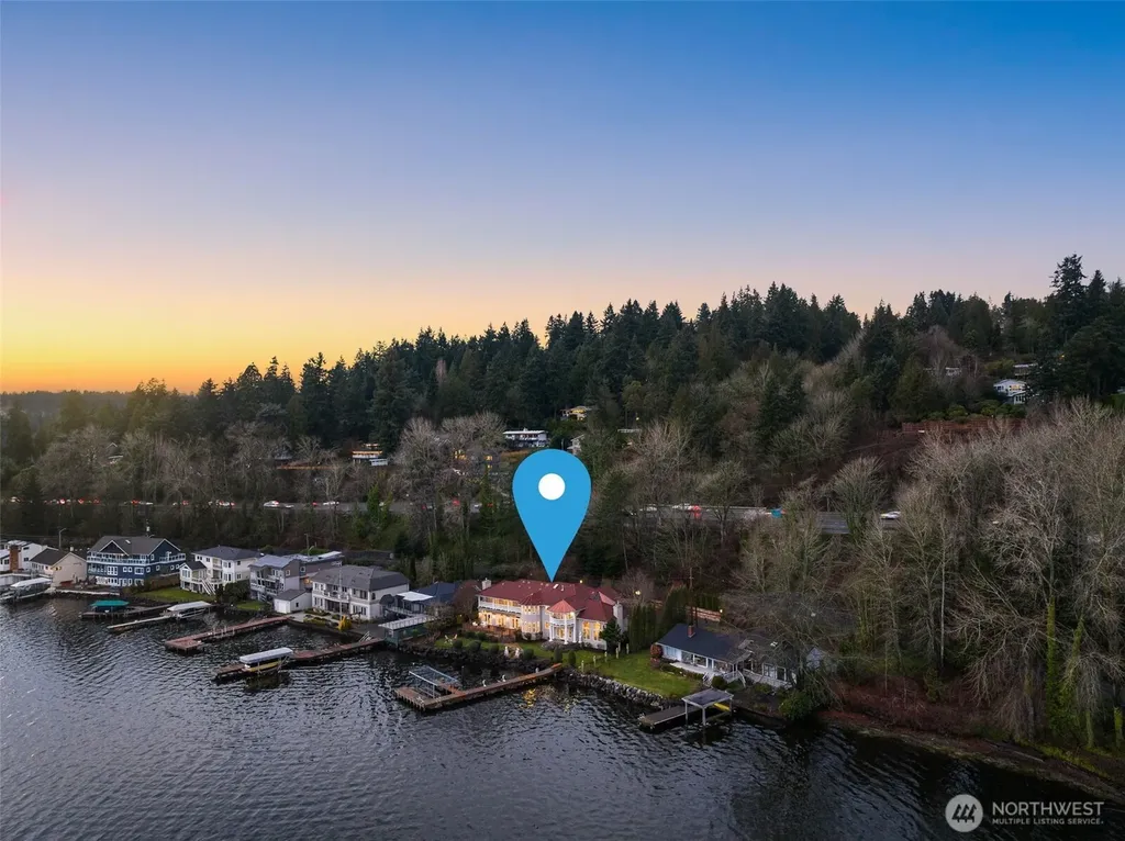 17765 Beach Drive NE Lake Forest Park WA 98155