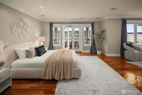 17765 Beach Drive NE Lake Forest Park WA 98155