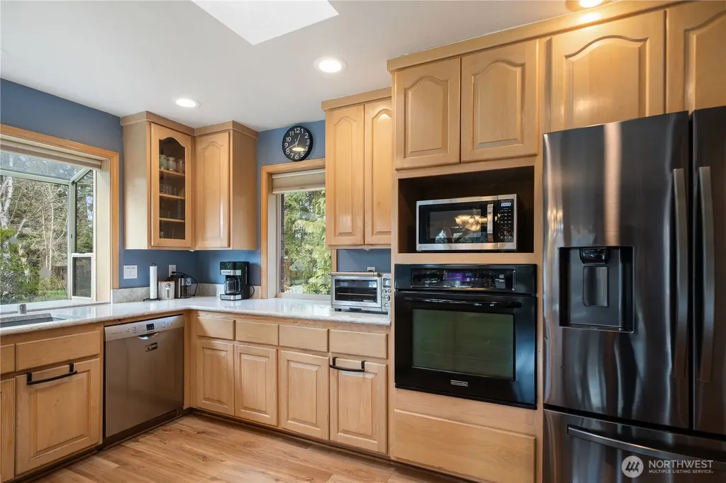 520 Grandview Drive Sequim WA 98382