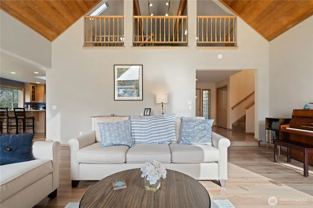 520 Grandview Drive Sequim WA 98382