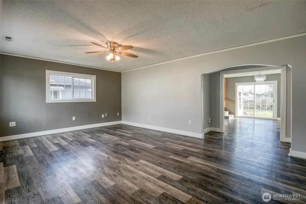 2409 Cherry Street Aberdeen WA 98520