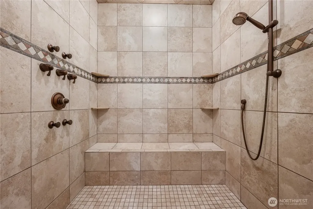 547 Lone Oak Road Longview WA 98632