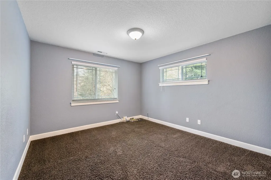 547 Lone Oak Road Longview WA 98632