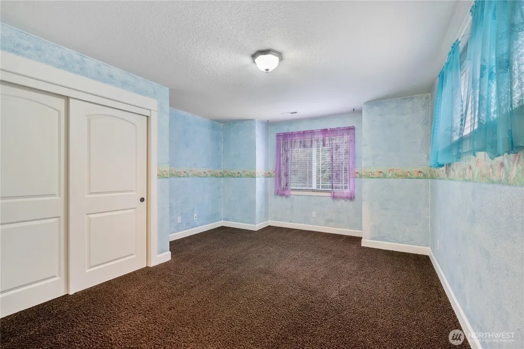547 Lone Oak Road Longview WA 98632