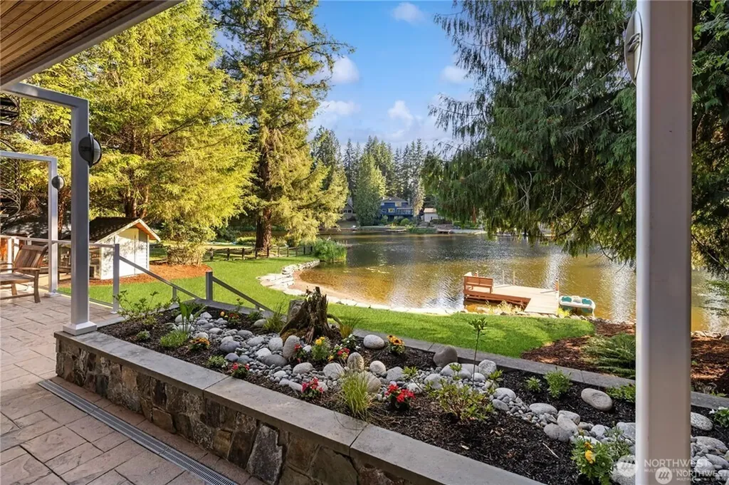 11009 317th Avenue NE Carnation WA 98014