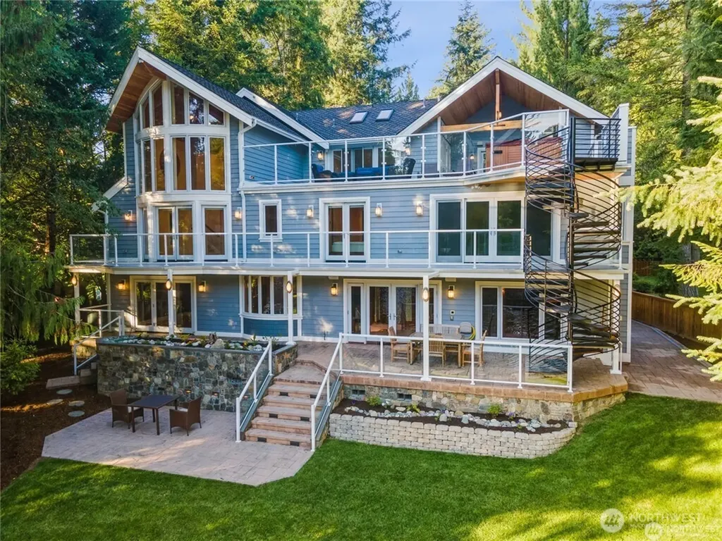 11009 317th Avenue NE Carnation WA 98014