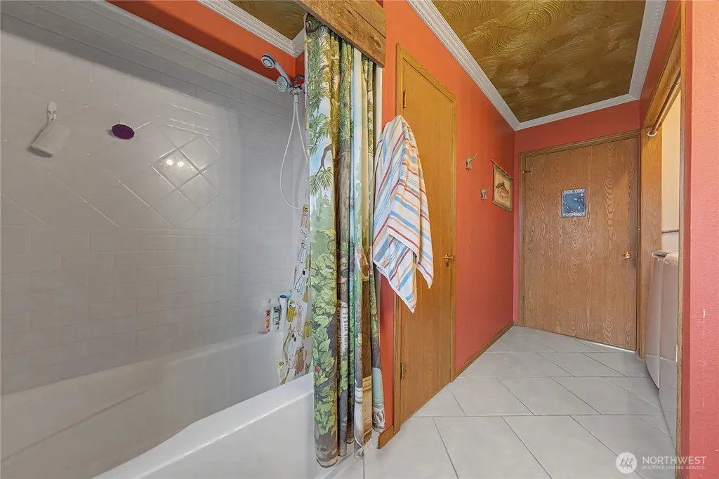 2238 S Crestmont Drive Moses Lake WA 98837