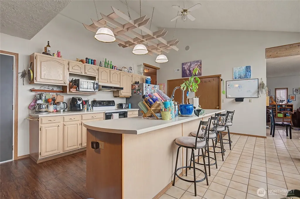 2238 S Crestmont Drive Moses Lake WA 98837