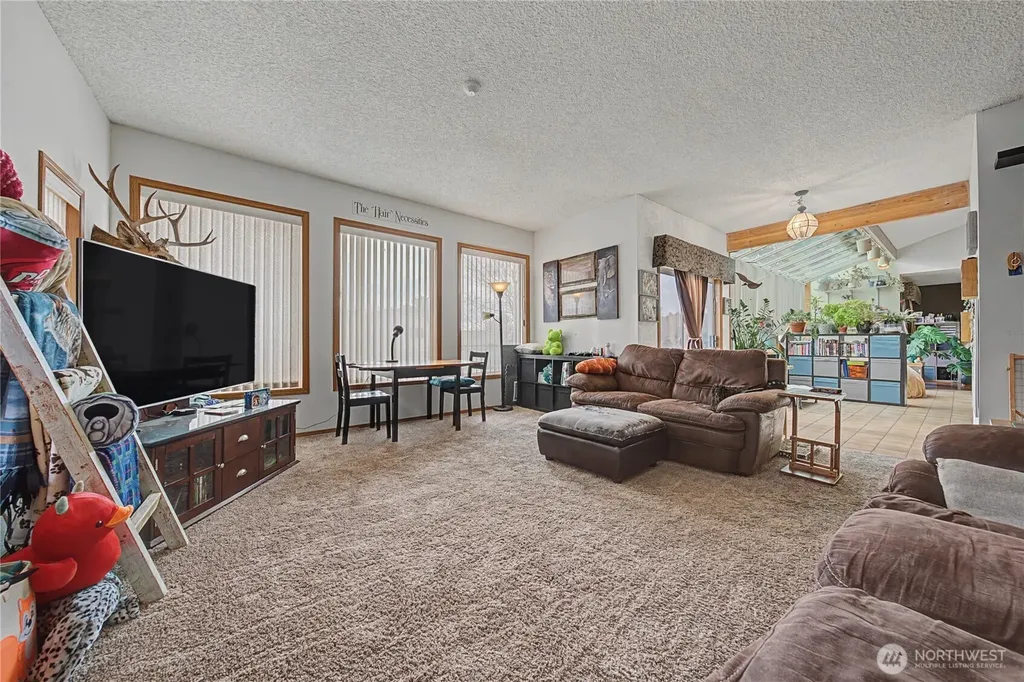 2238 S Crestmont Drive Moses Lake WA 98837