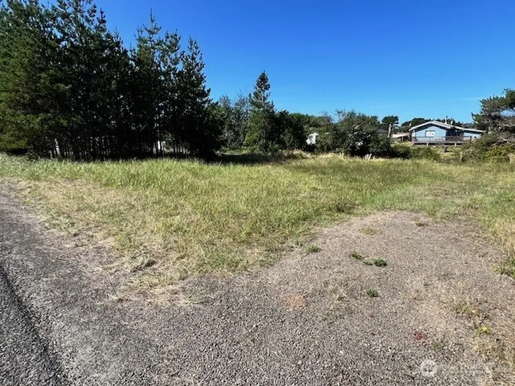 30305 I Street Ocean Park WA 98640