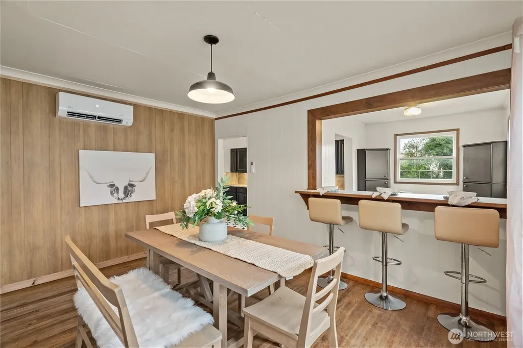 515 5th Street Hoquiam WA 98550