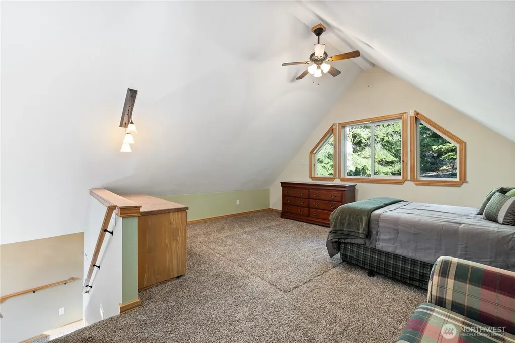 214 Paradise Drive Ashford WA 98304