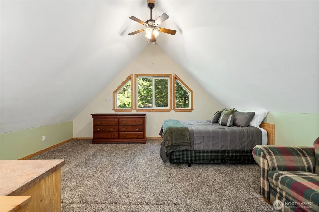 214 Paradise Drive Ashford WA 98304