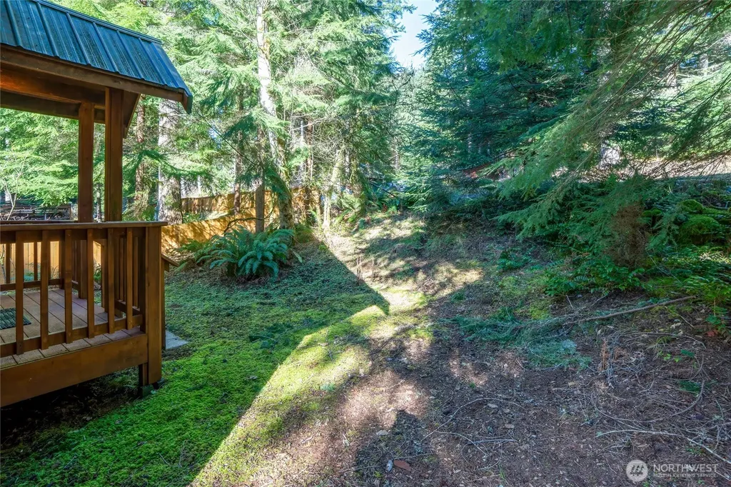 214 Paradise Drive Ashford WA 98304