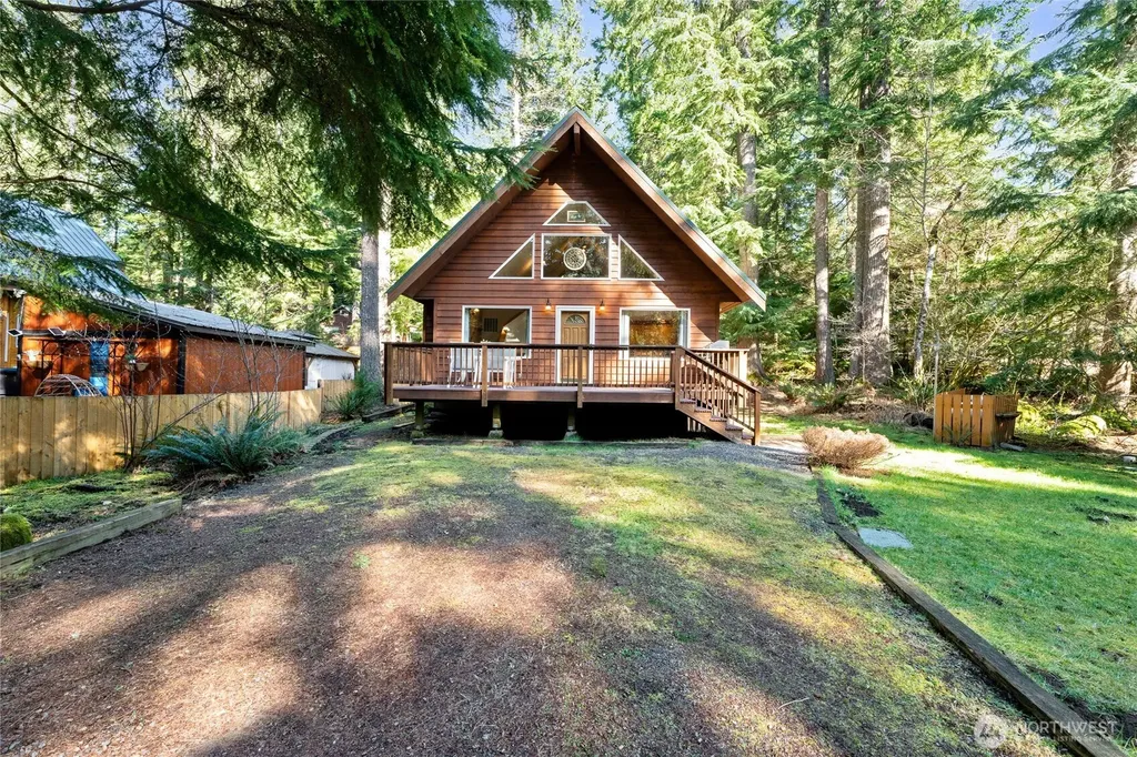 214 Paradise Drive Ashford WA 98304